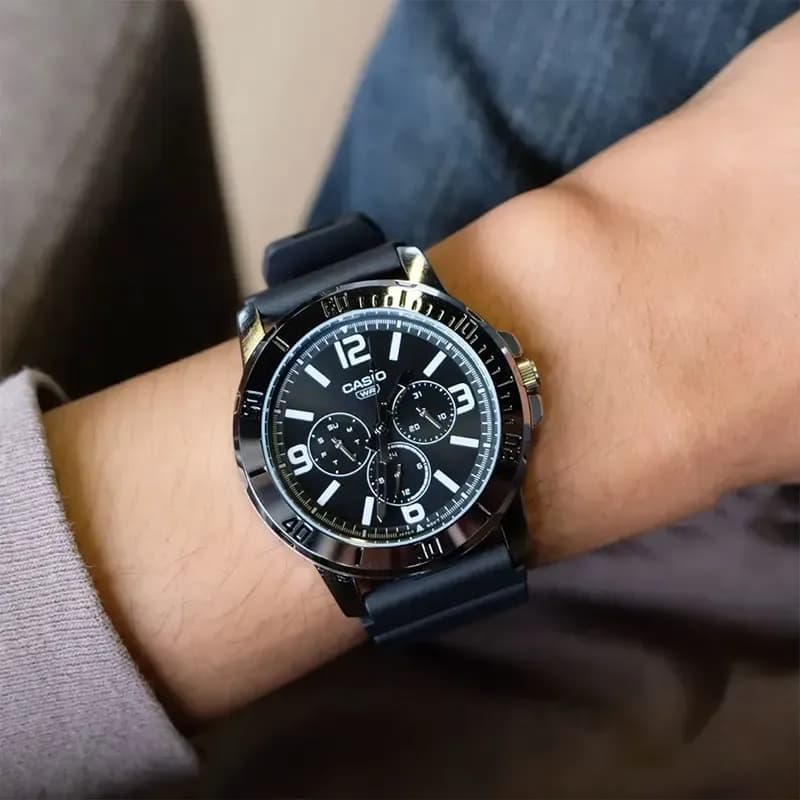 Casio Chronograph Black Dial Resin Men’s Watch- MTP-VD300-1BUDF (6)_66cc694dafb0a