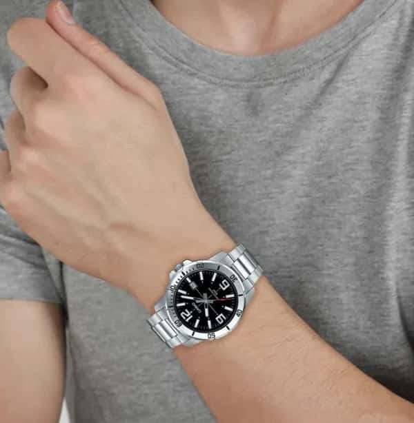BLACK_72b144f9-95ad-420c-8a43-dc8ed53d2db0_600x