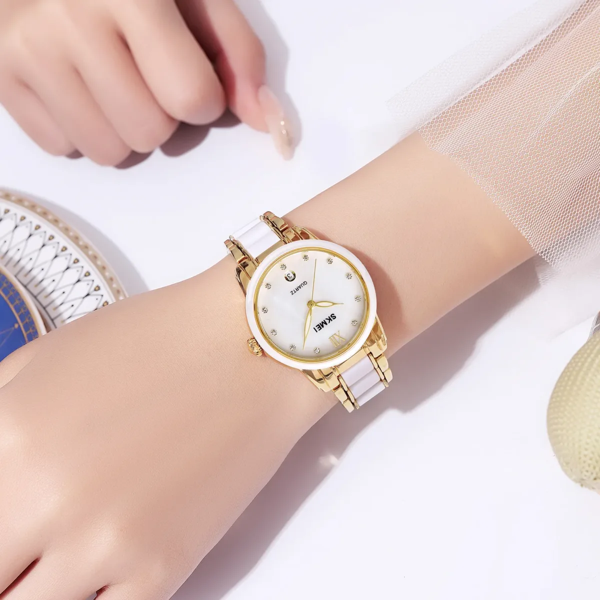 Skmei 2175 - Gold For Women - Image 3