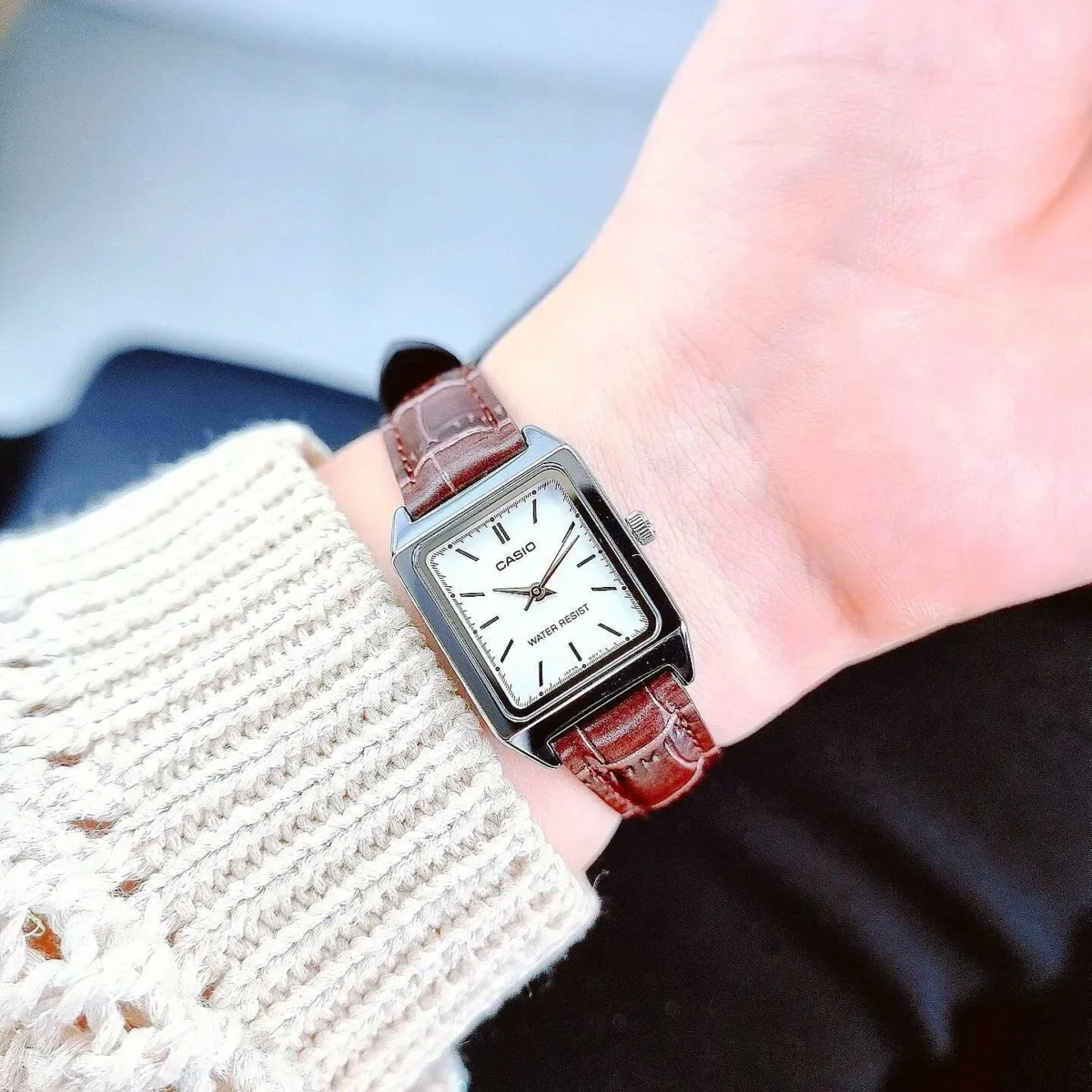 Casio LTP-V007L-7E2UDF Ladies Watch - Image 3